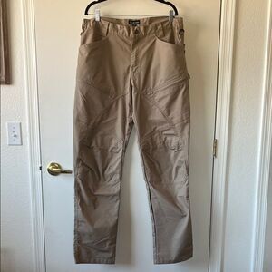 Warrior Wear Tactical Cargo Pants in Tan Size 2XL GUC